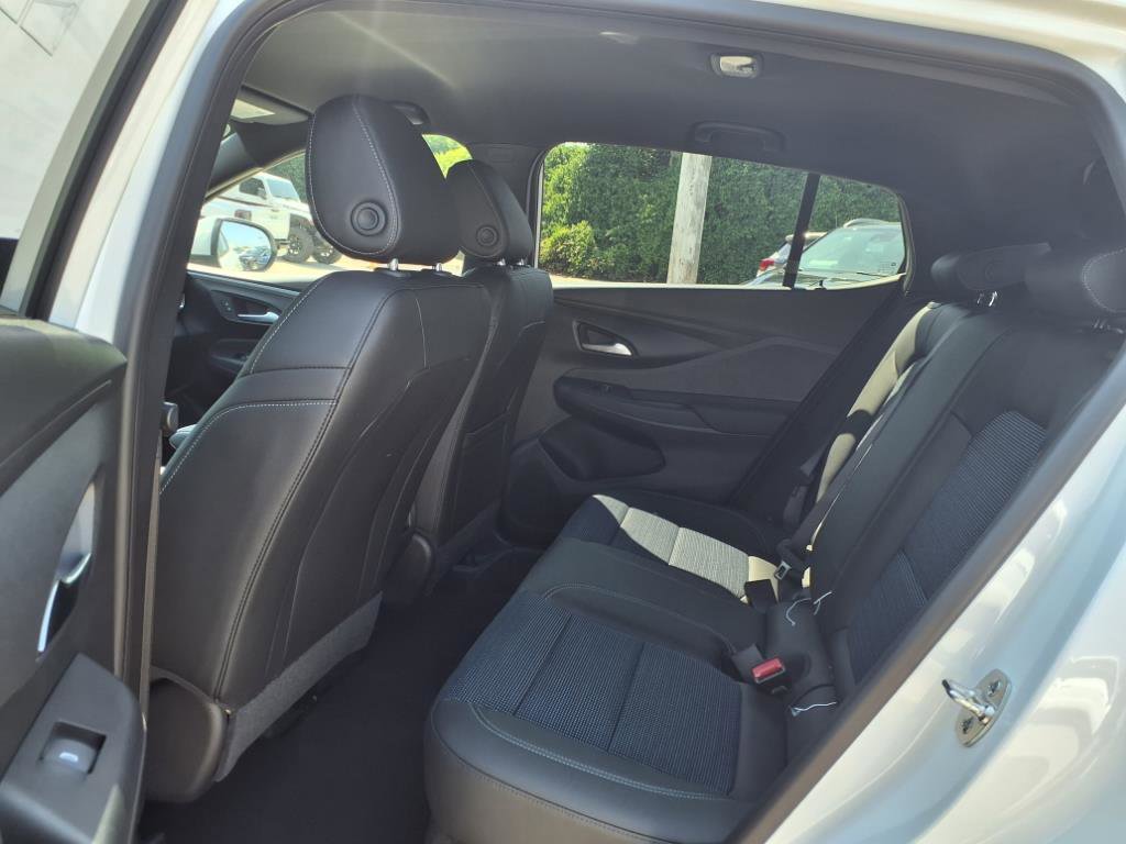 2025 Buick Envista Preferred photo 14