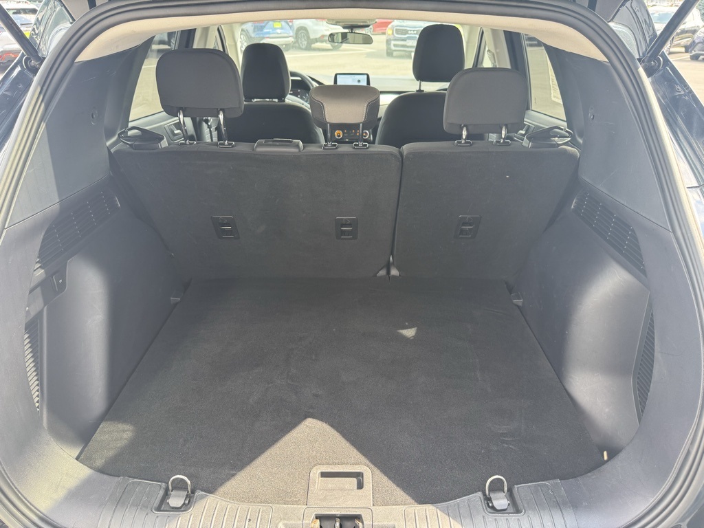2022 Ford Escape SE Sport photo 13