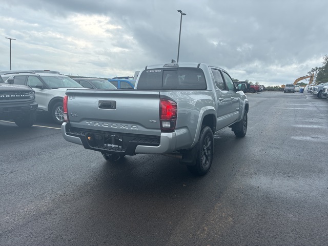 2023 Toyota Tacoma 4x4 SR5 photo 3