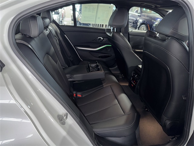 2024 Bmw 330i xDrive photo 11