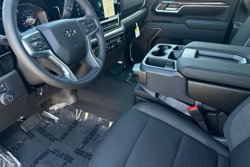 2026 Chevrolet Silverado 2500HD LT photo 10