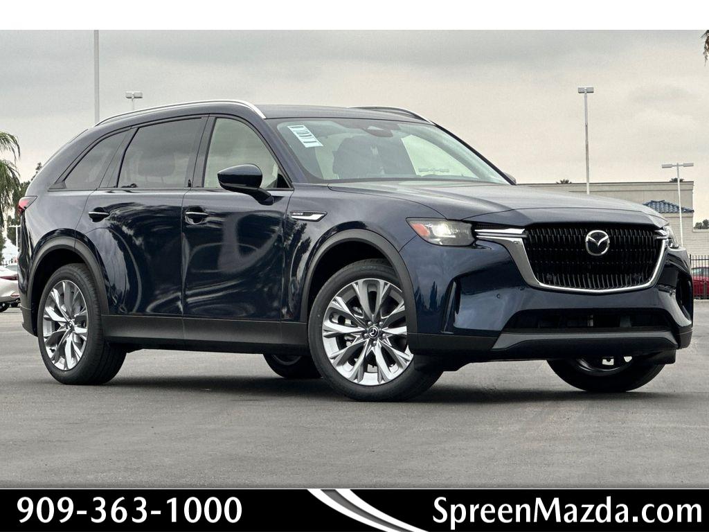 2026 Mazda CX-90 Preferred Package's photo