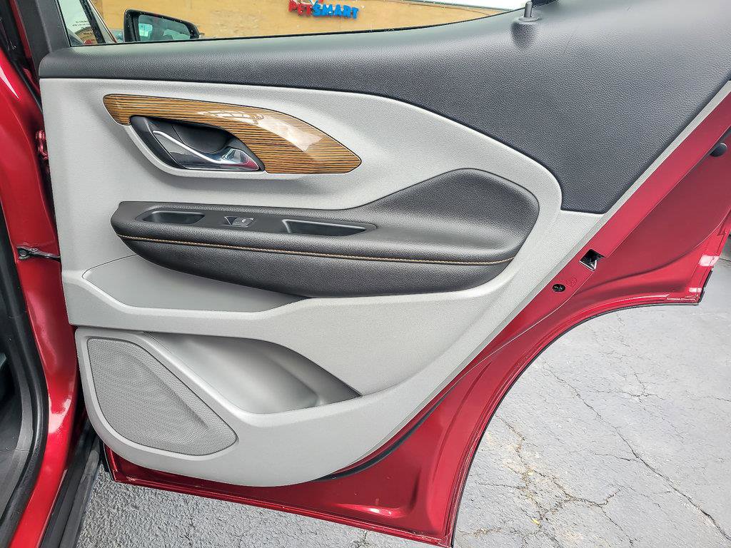 2018 GMC TERRAIN - Image 27