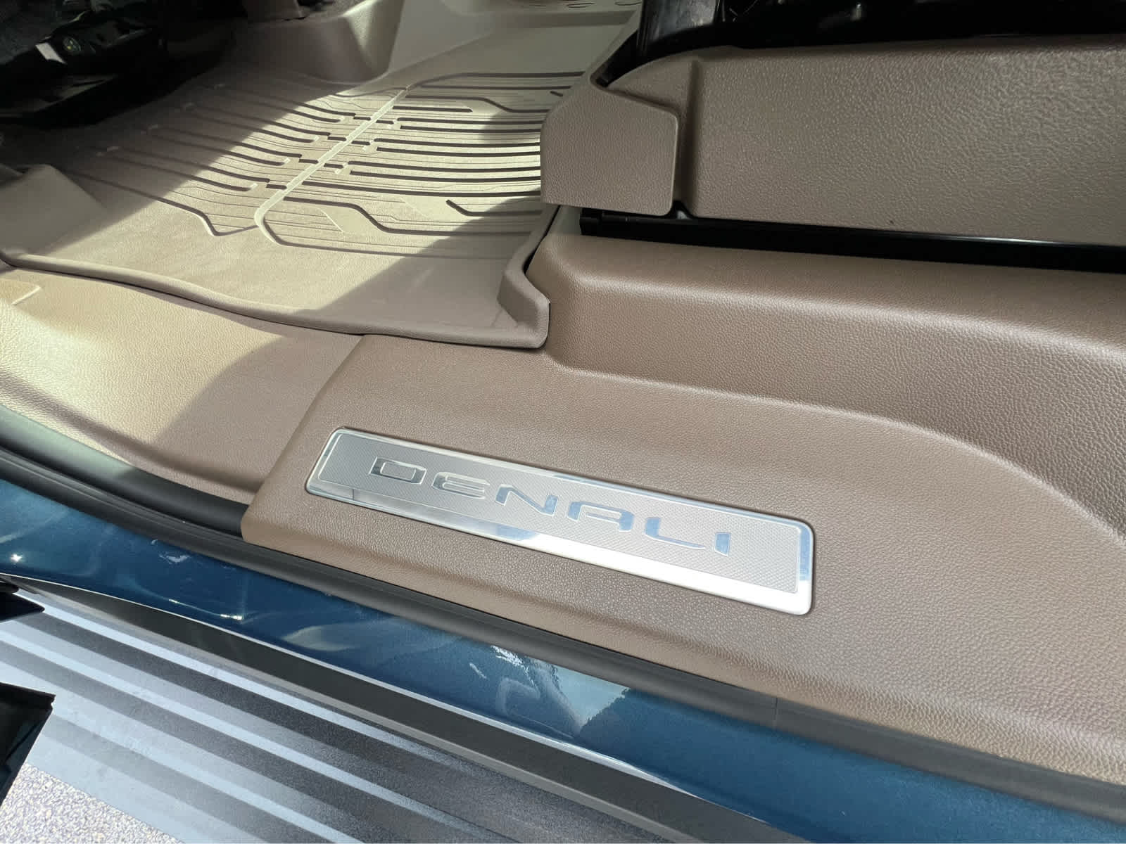 2025 Gmc Yukon Denali photo 7