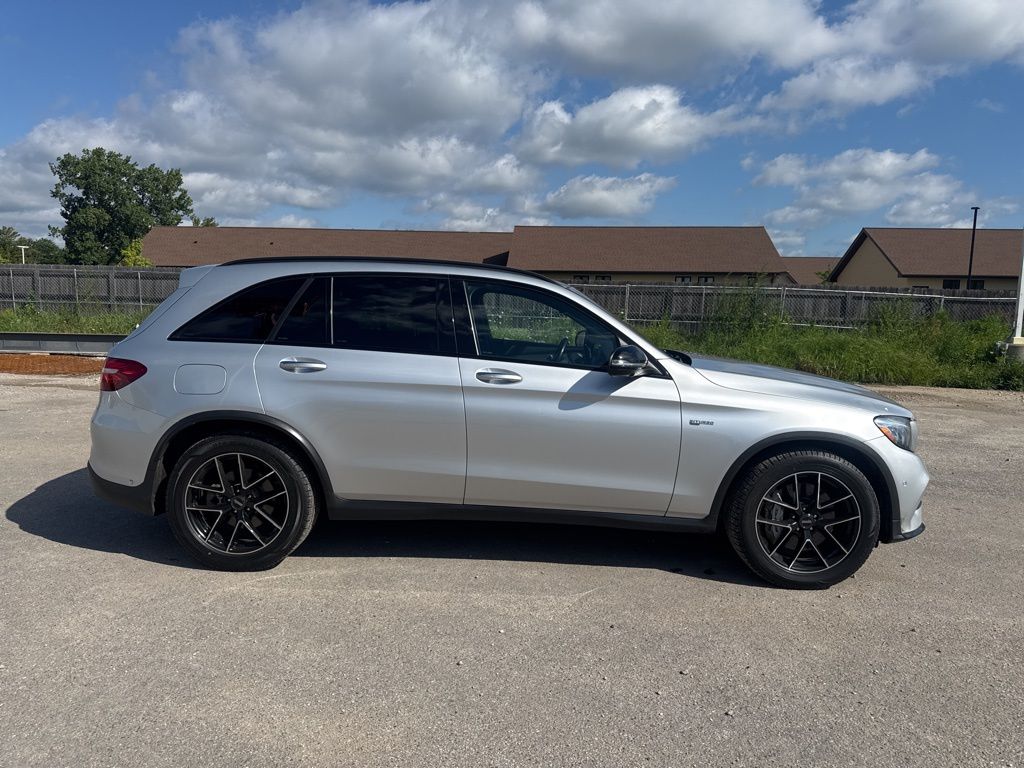 2019 Mercedes Benz GLC 43 AMG 4MATIC photo 5