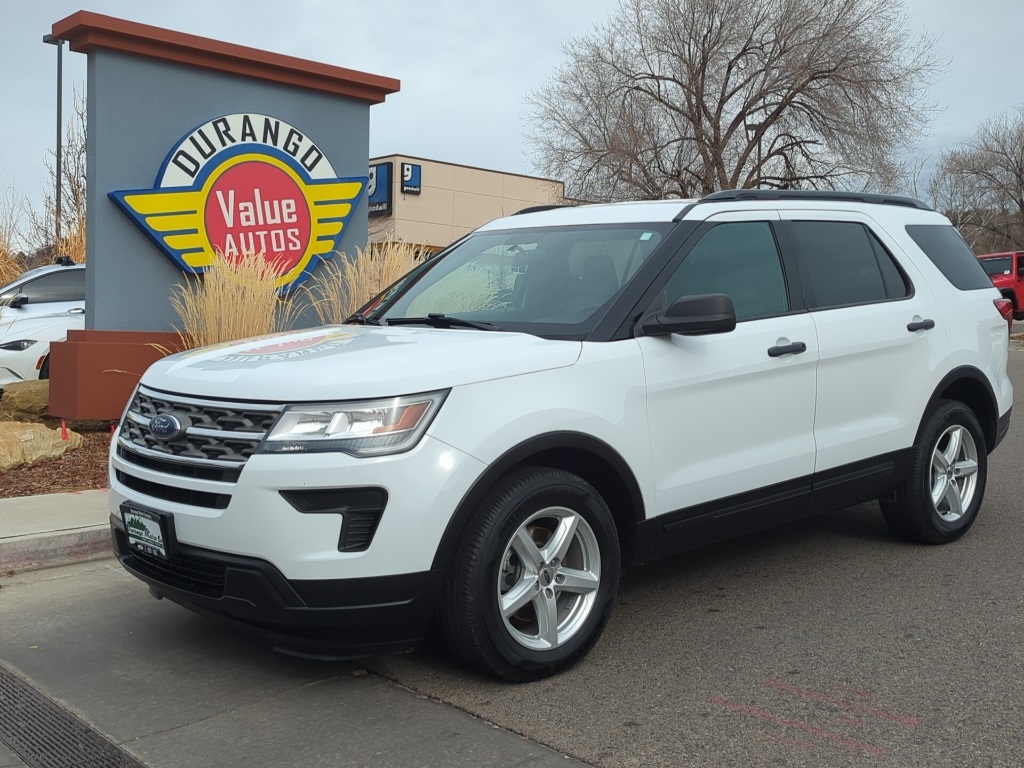 2019 Ford Explorer Base's photo