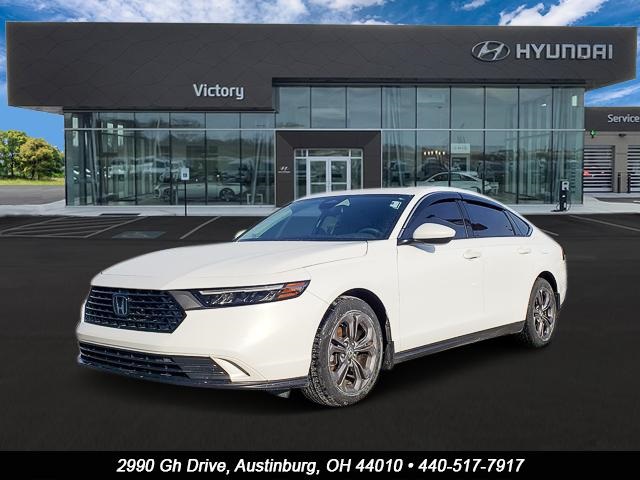 2023 Honda Accord EX's photo