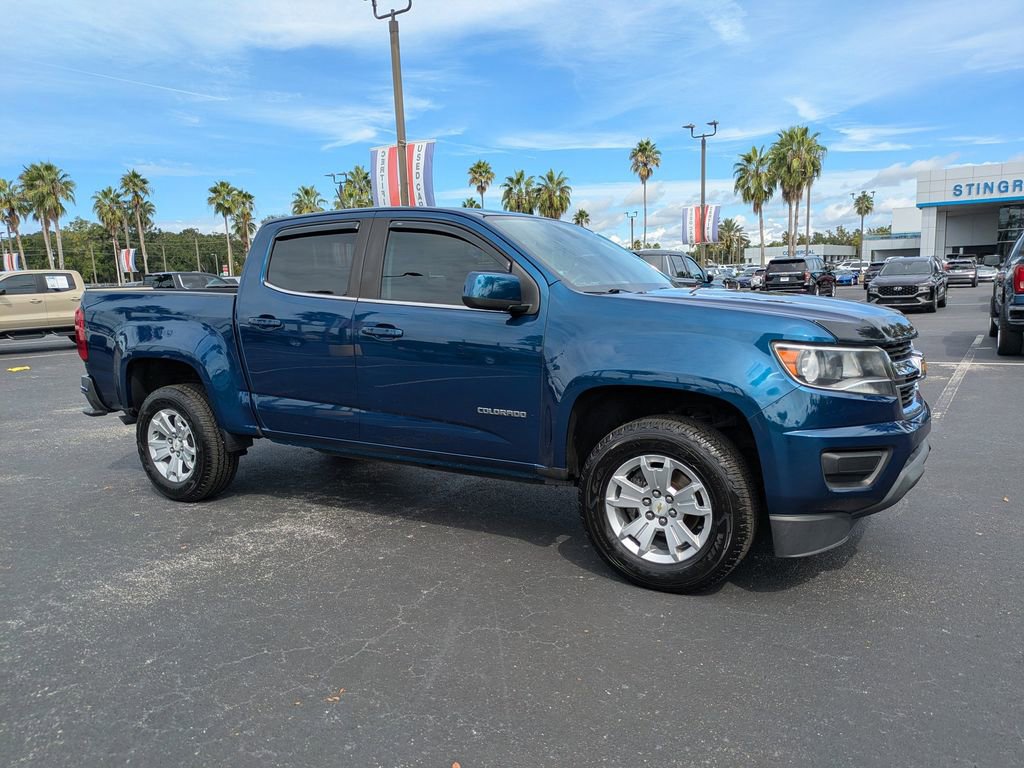 2019 Chevrolet Colorado LT photo 2