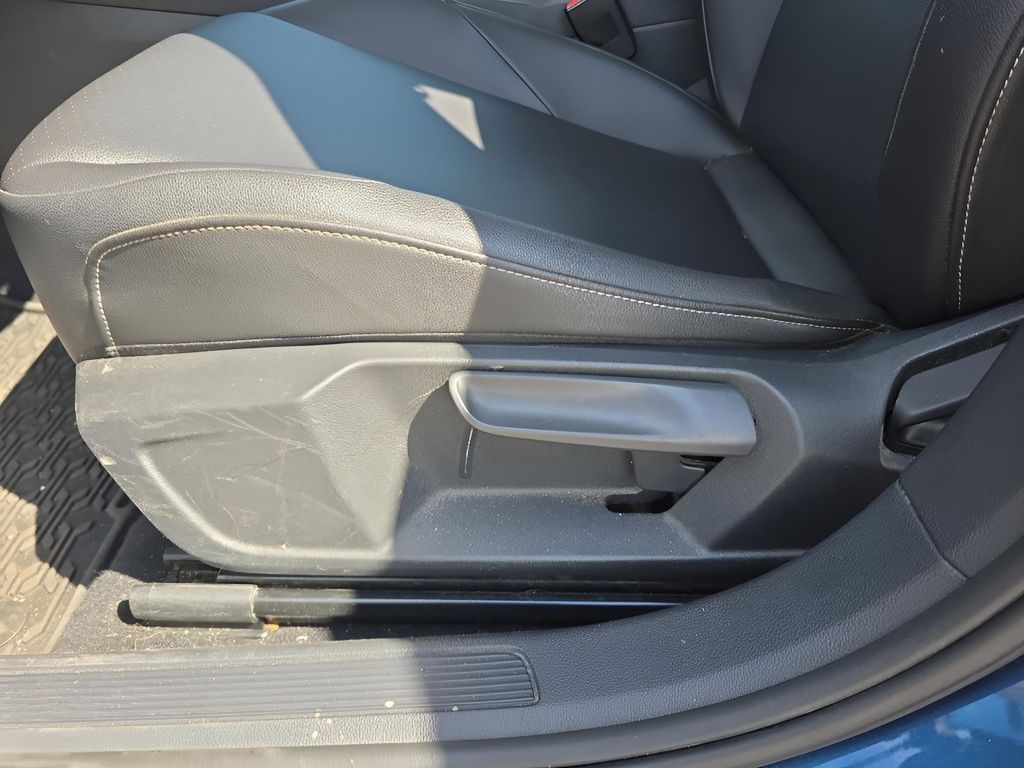 2019 Volkswagen Jetta SE photo 15