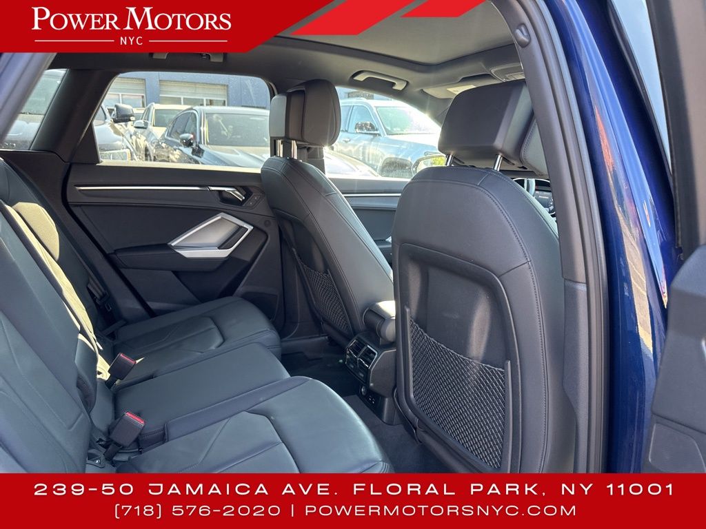2023 Audi Q3 S line Premium photo 19