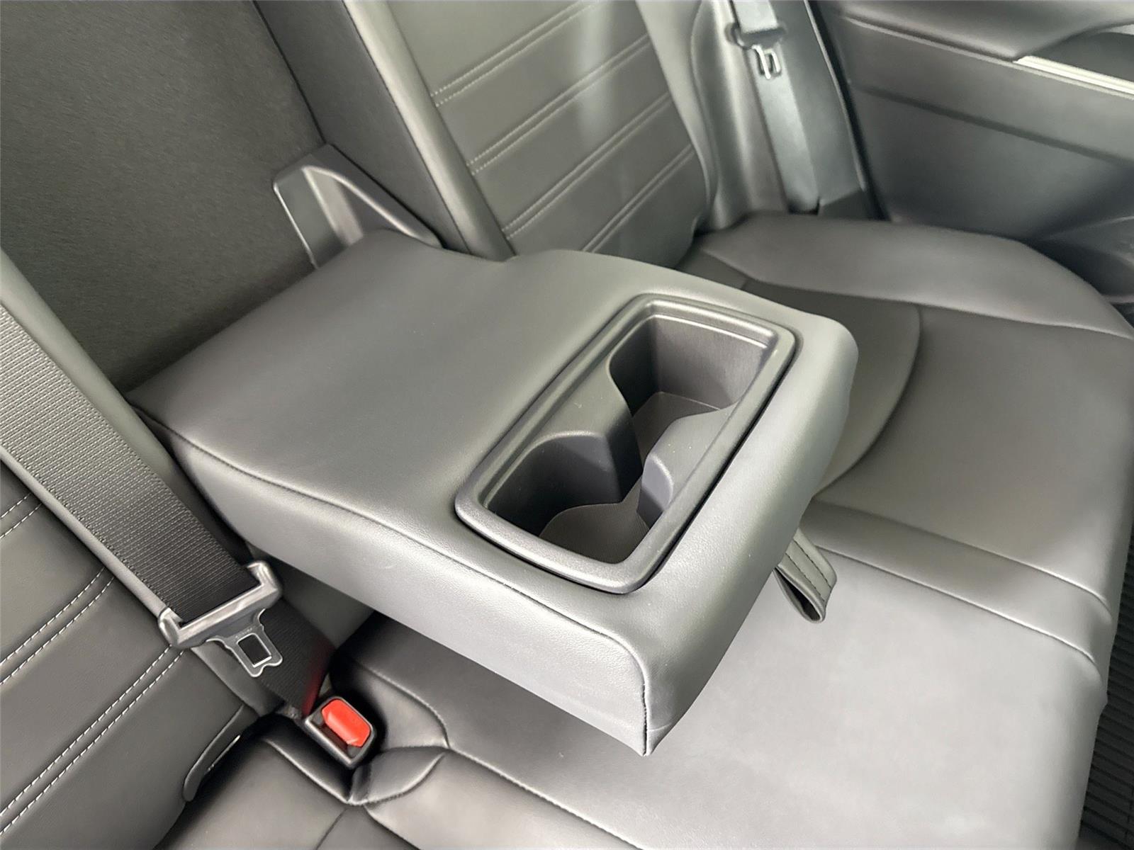 2025 Toyota RAV4 Hybrid XLE Premium photo 42