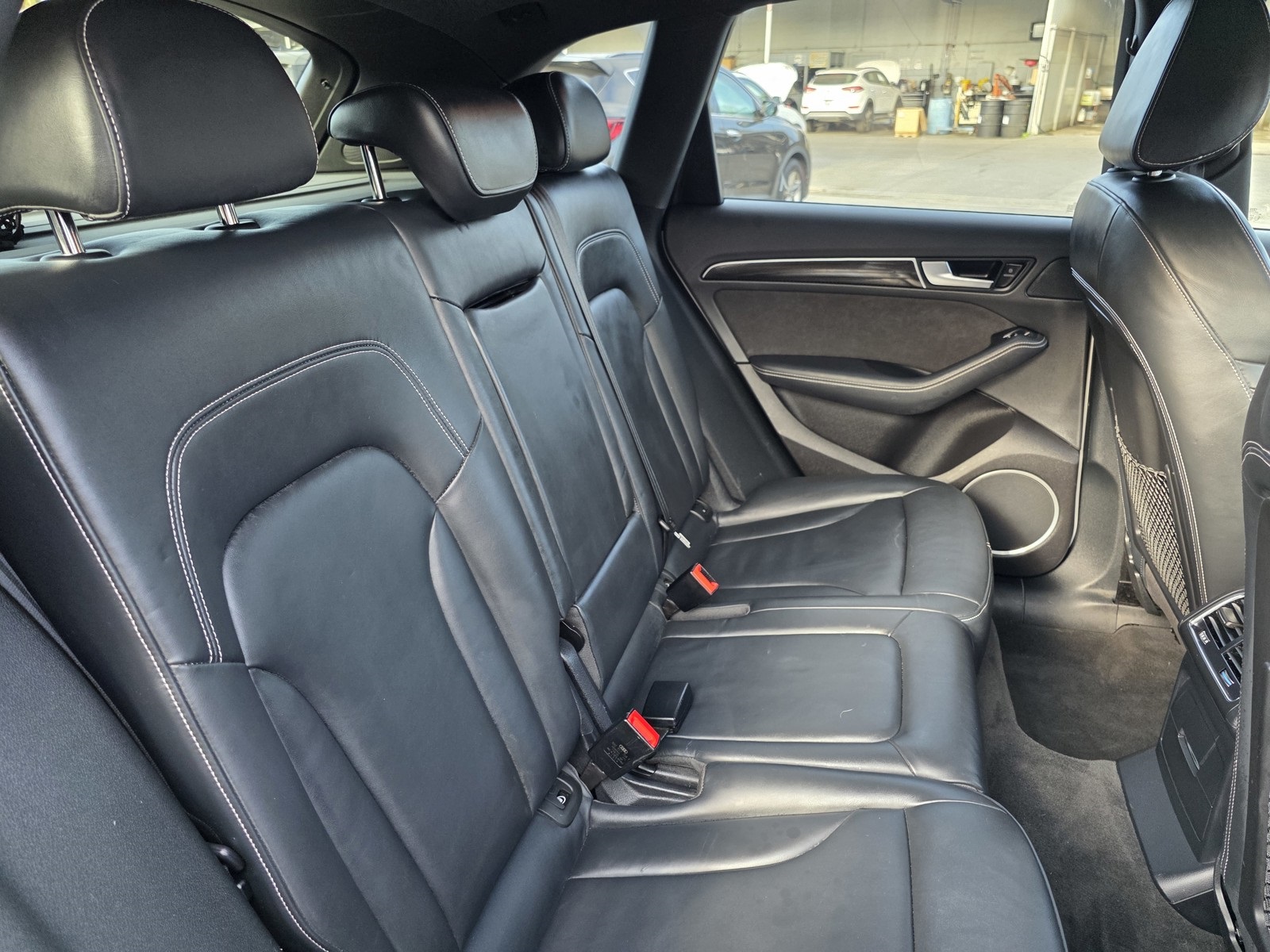 2016 Audi SQ5 Premium Plus photo 11