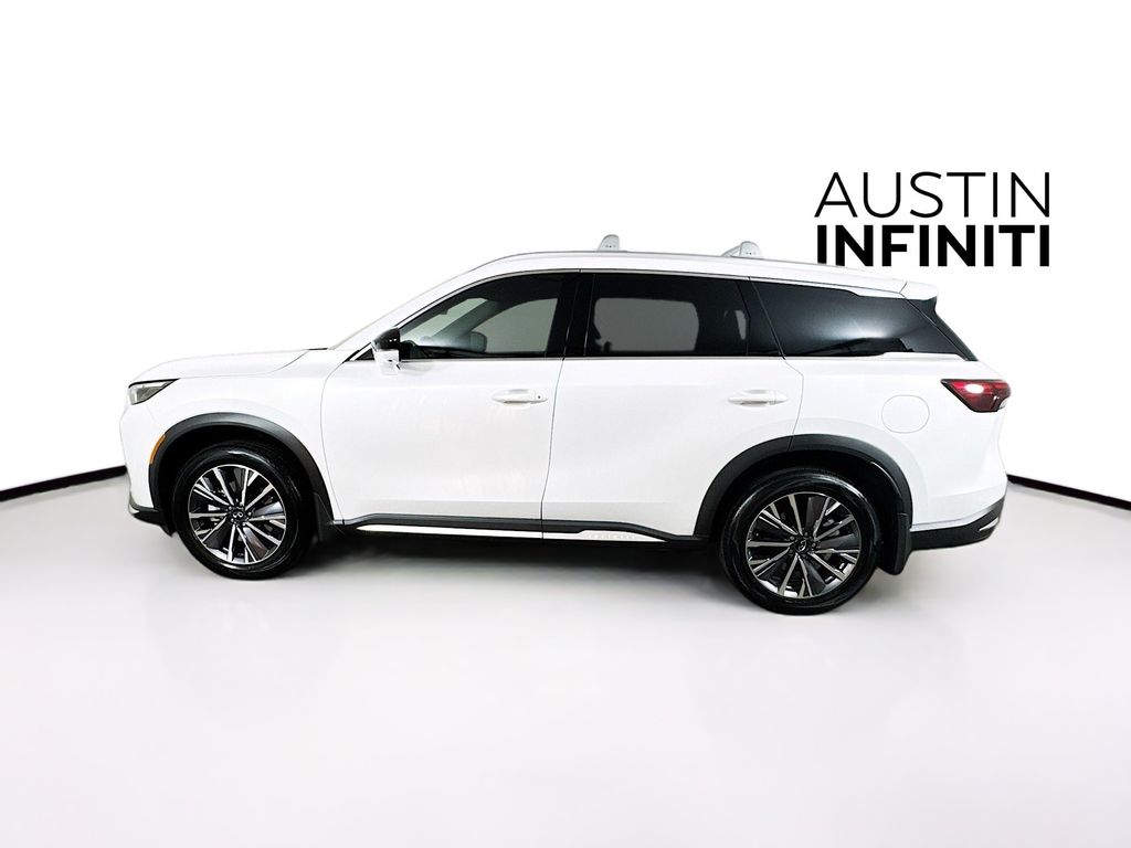 2026 Infiniti QX60 Luxe photo 2