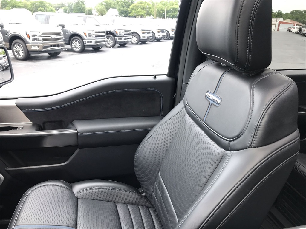 2024 Ford F-150 Platinum photo 23