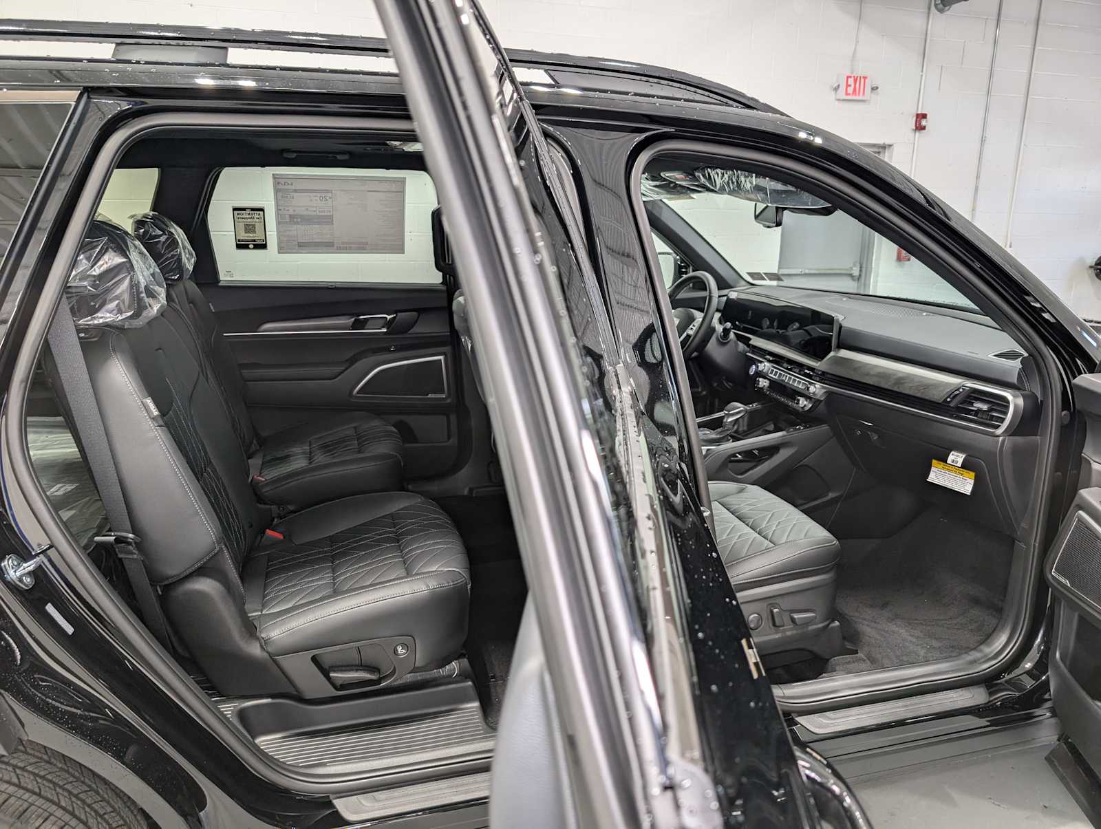 2025 Kia Telluride EX X-Line photo 7