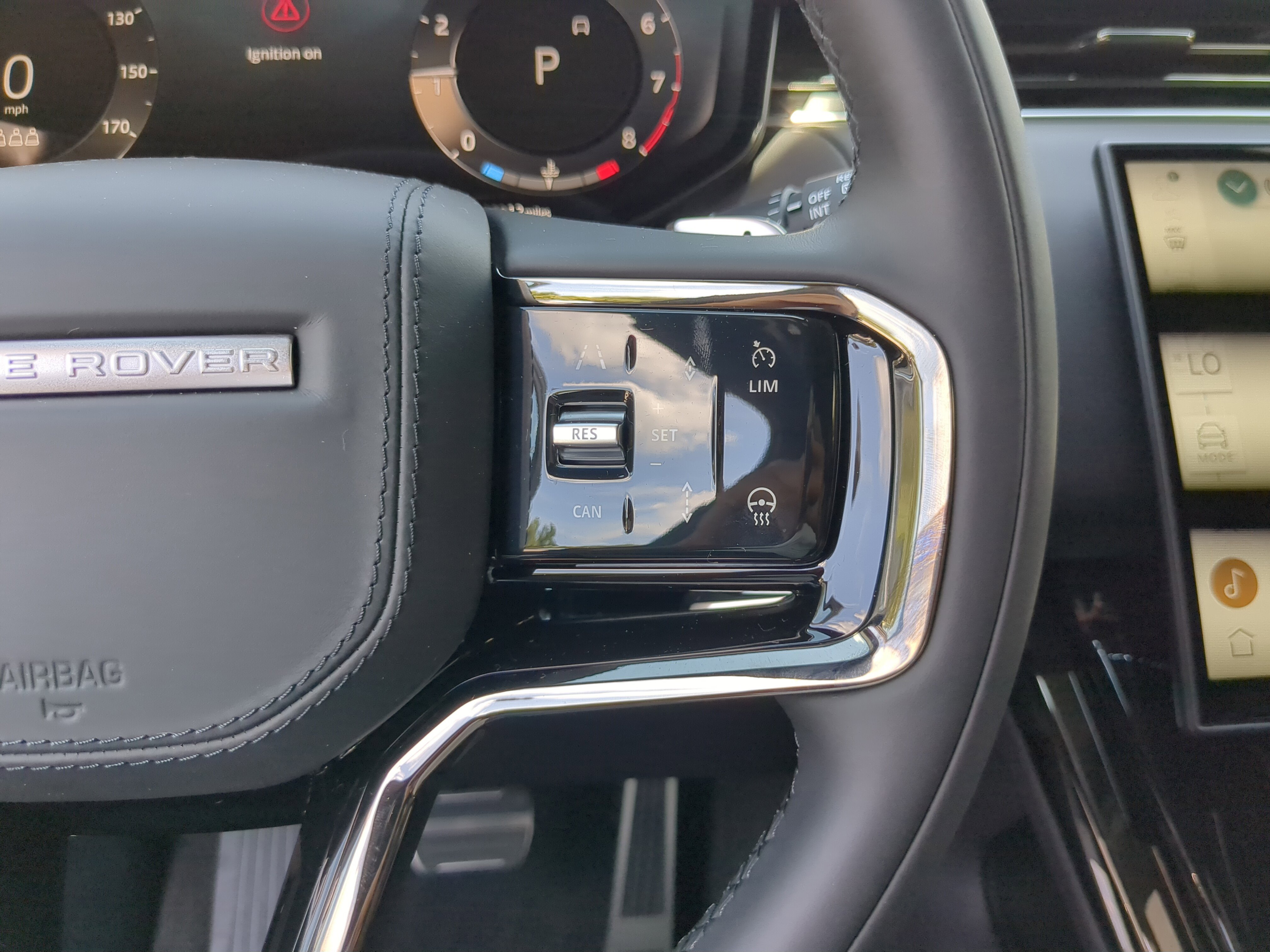 2025 Land Rover Range Rover Sport Autobiography photo 17
