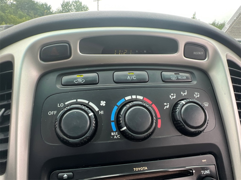 2007 Toyota Highlander Base photo 13