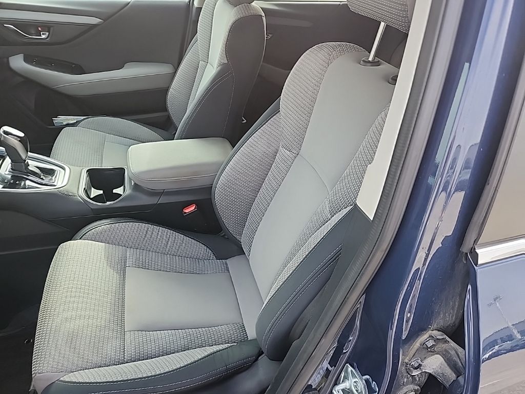 2025 Subaru Outback Premium photo 11