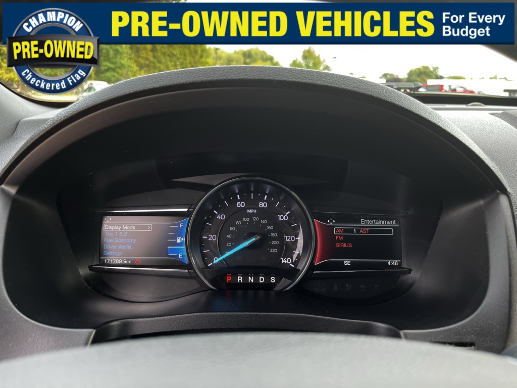 2017 Ford Explorer Limited photo 11