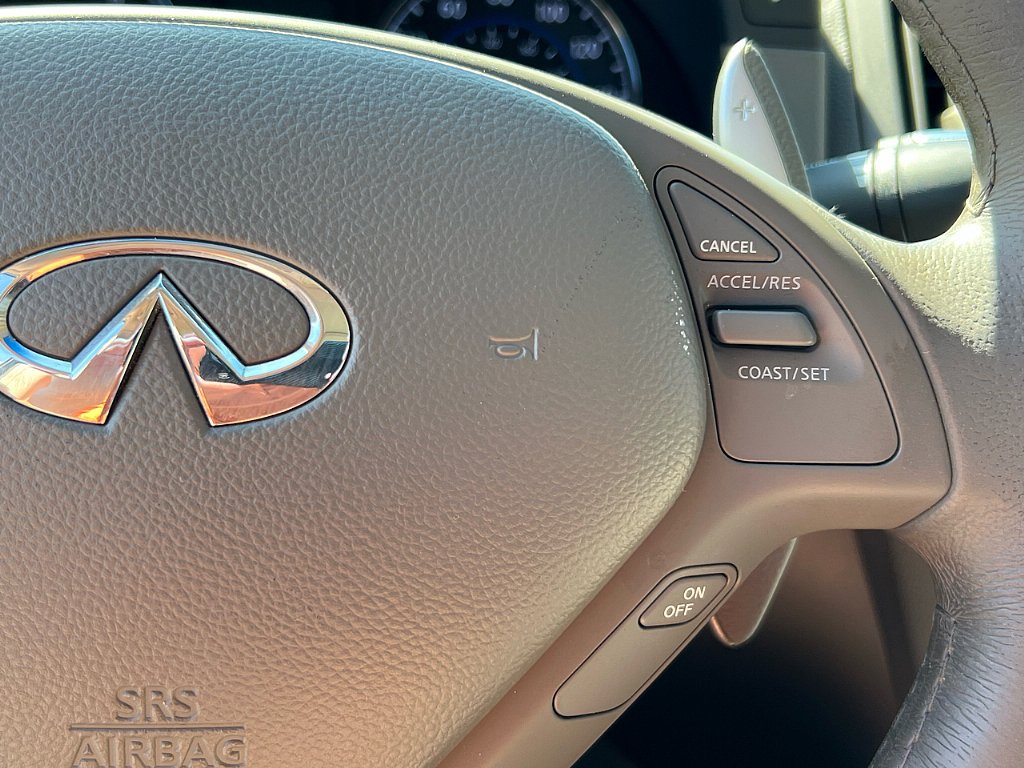 2013 Infiniti G37 Journey photo 16