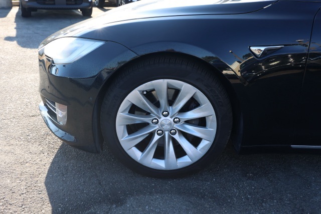 2017 Tesla Model S 75D photo 10