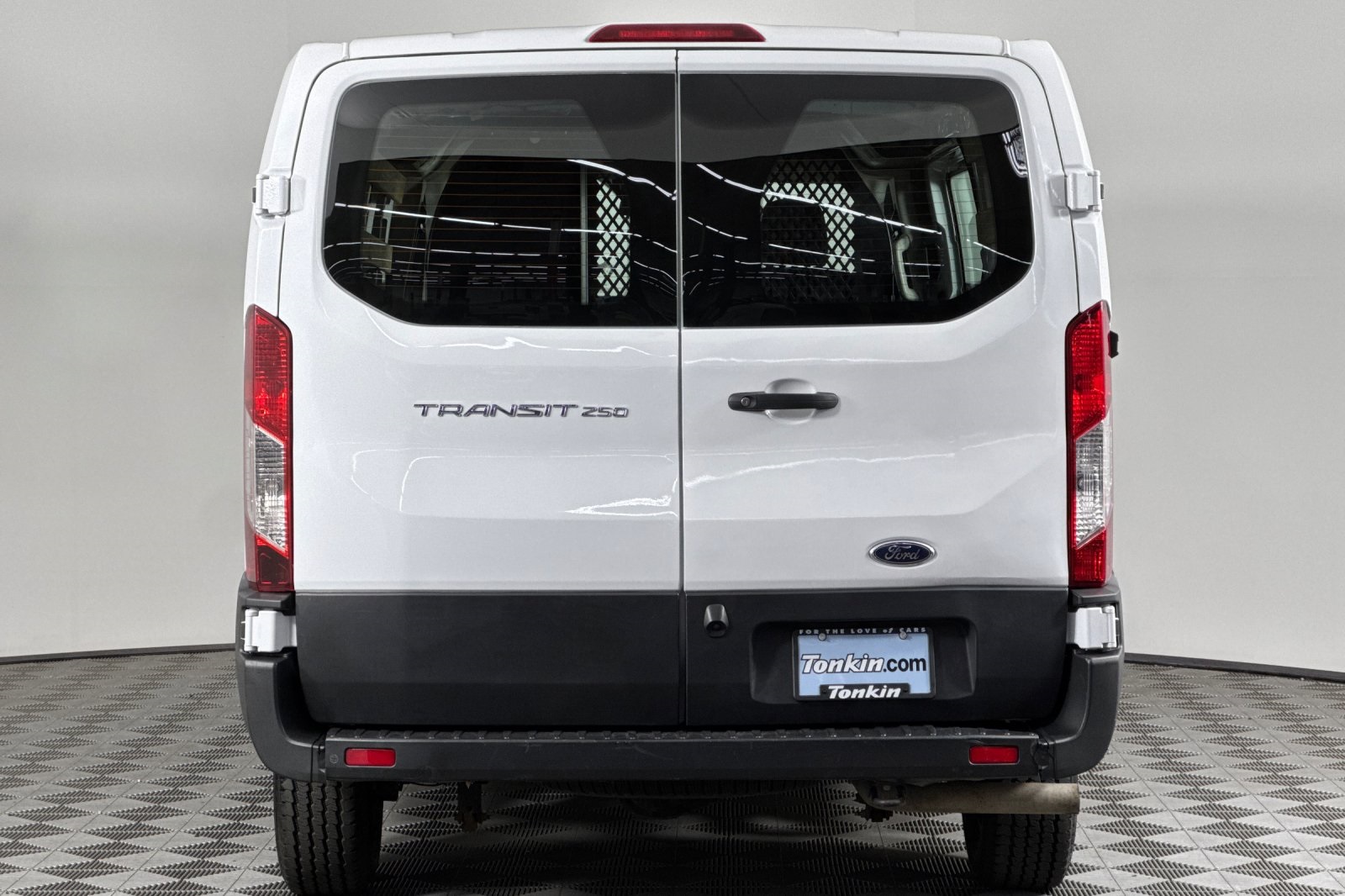 2021 Ford Transit Cargo Van photo 4