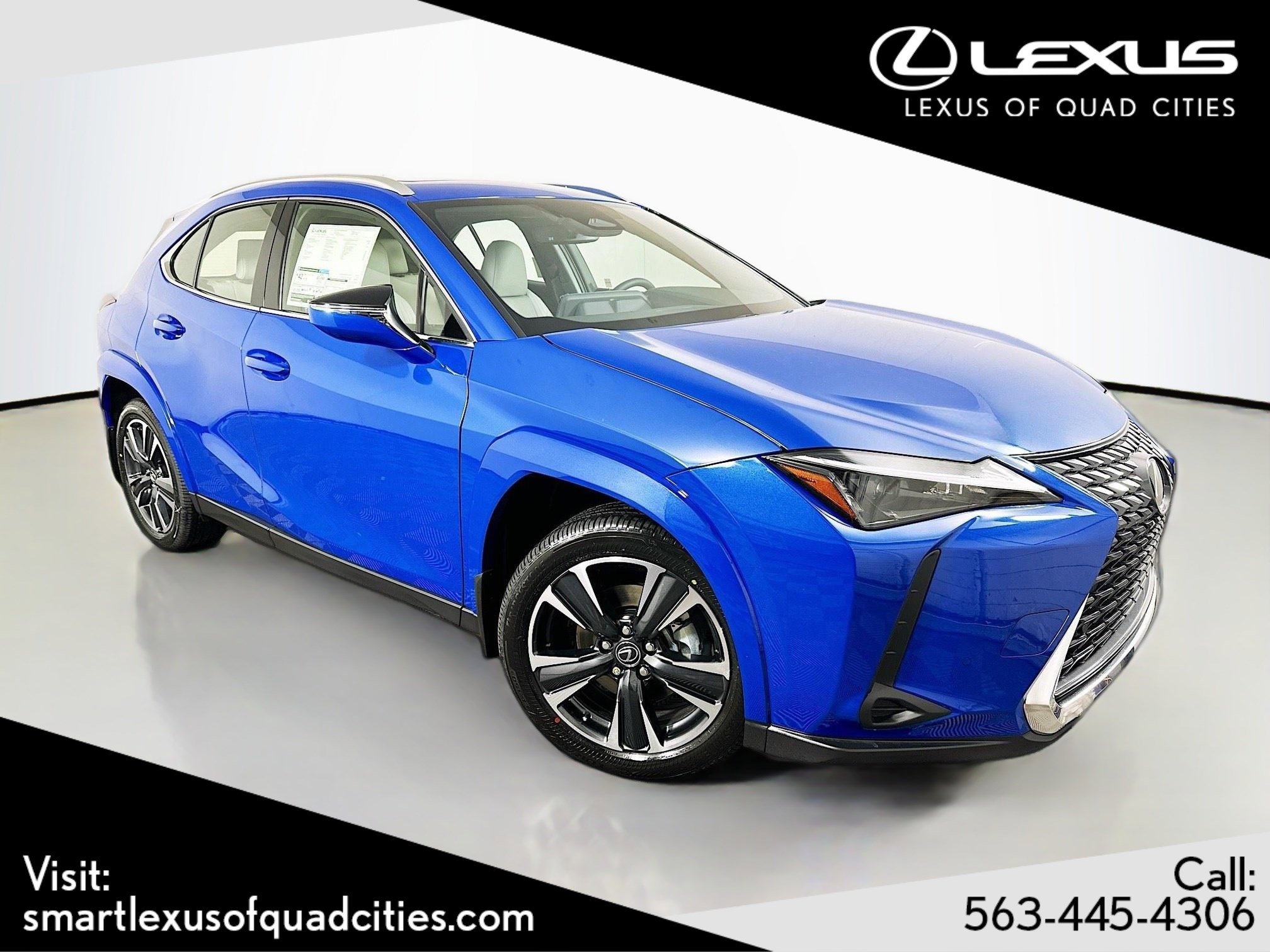 2025 Lexus UX Hybrid 300h Premium's photo