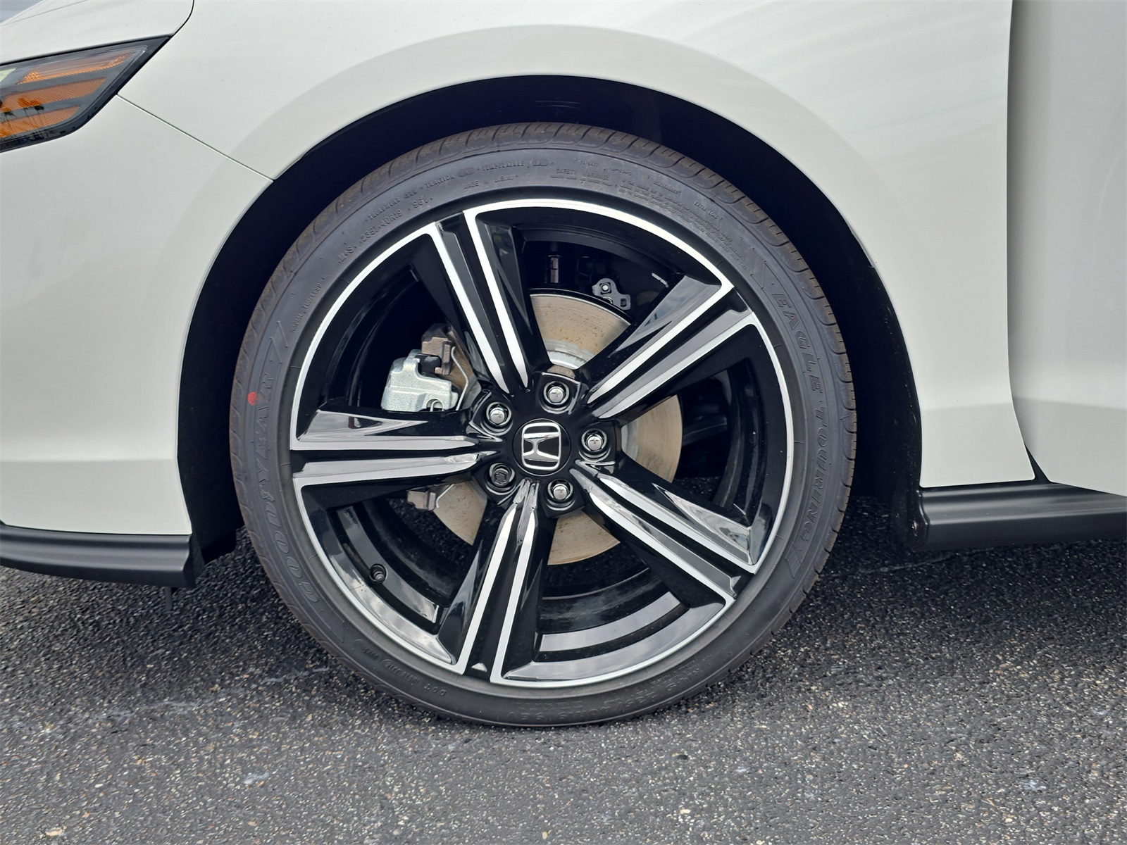 2025 Honda Accord Hybrid Sport photo 9