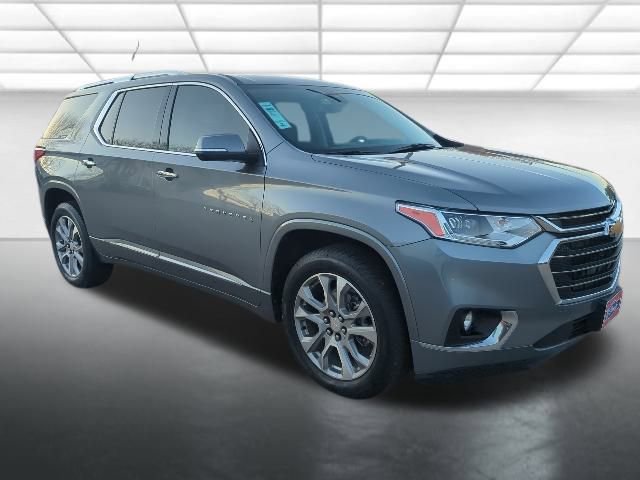2021 Chevrolet Traverse Premier's photo