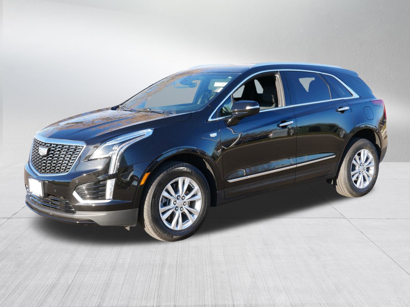 2024 Cadillac XT5 Luxury photo 3