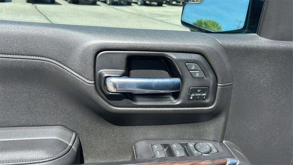 2021 Gmc Sierra 1500 SLT photo 16