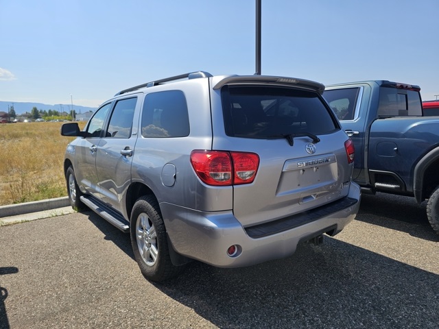 2012 Toyota Sequoia SR5 photo 6