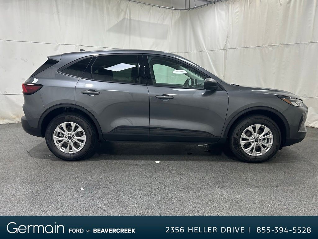 2025 Ford Escape Active photo 5