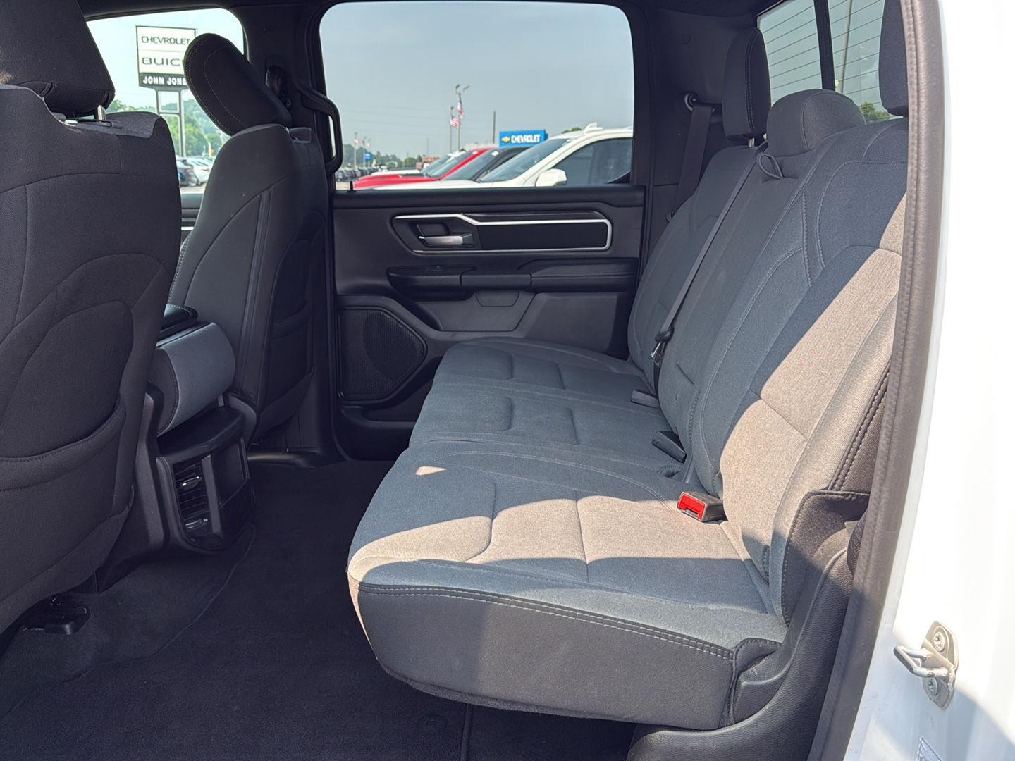 2023 Ram 1500 Big Horn photo 9