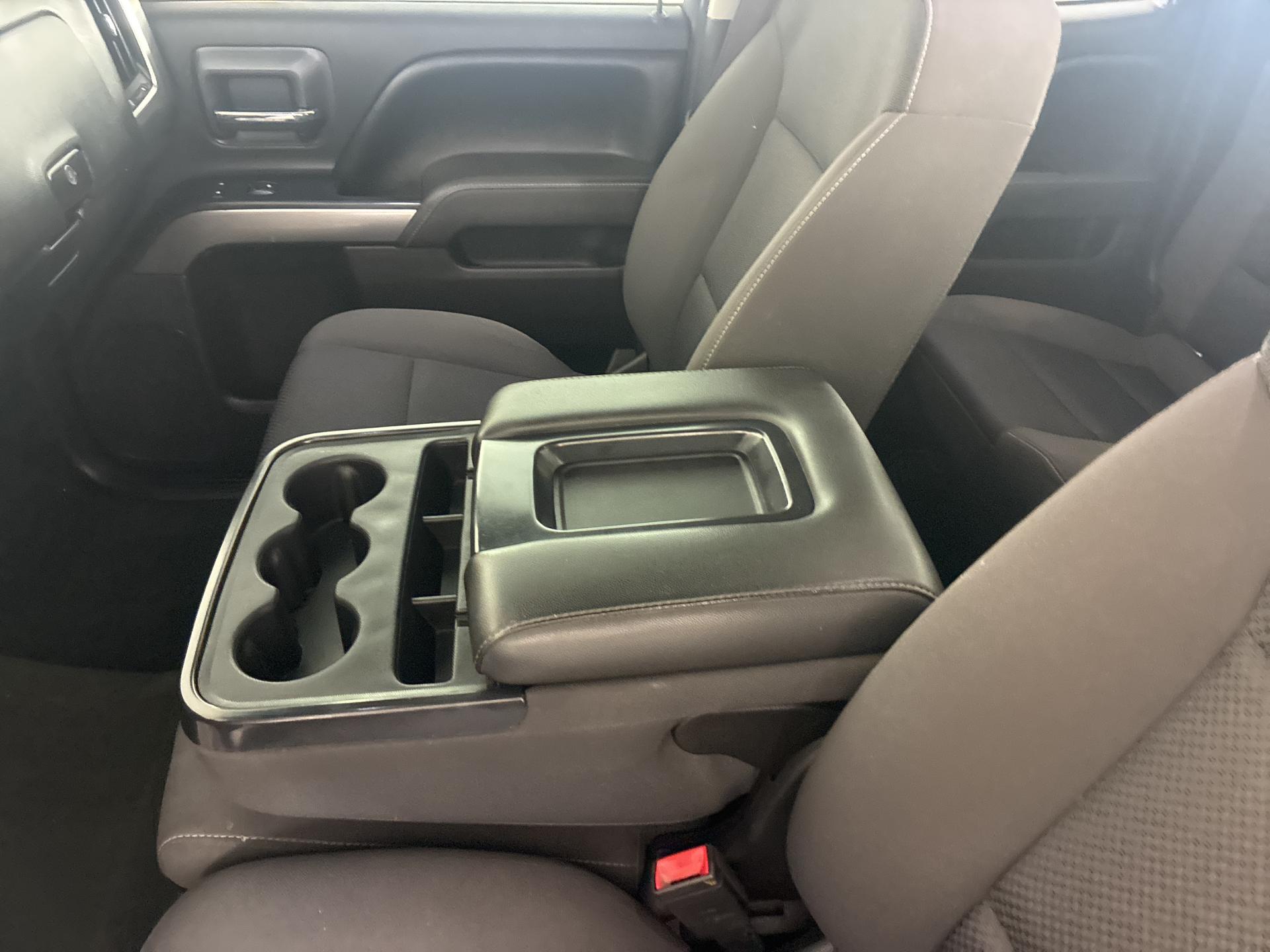2017 Chevrolet Silverado 1500 LT photo 14