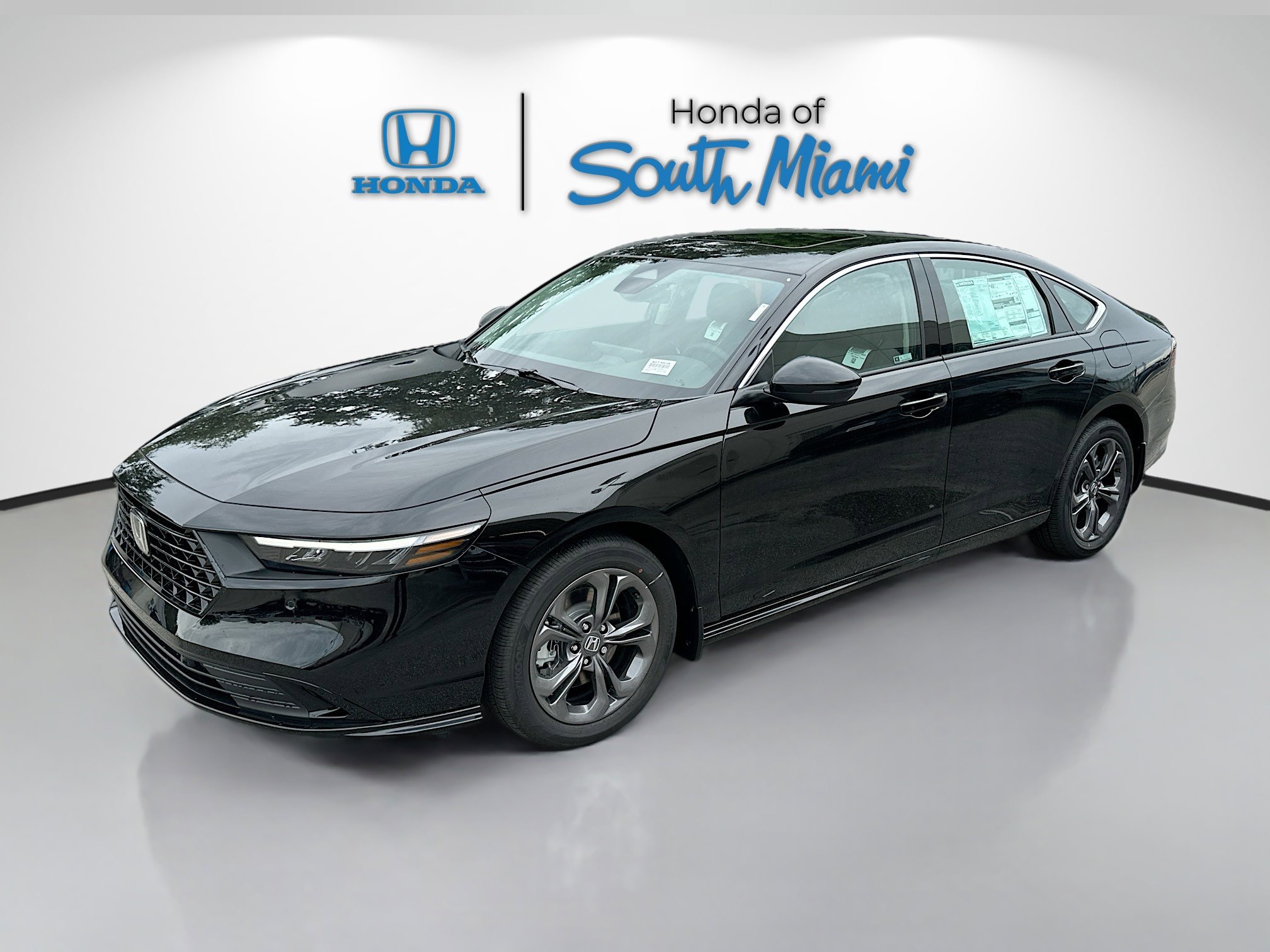 2025 Honda Accord Hybrid EX-L photo 3