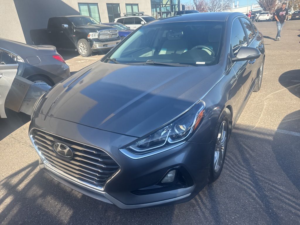 2018 Hyundai Sonata SEL photo 3