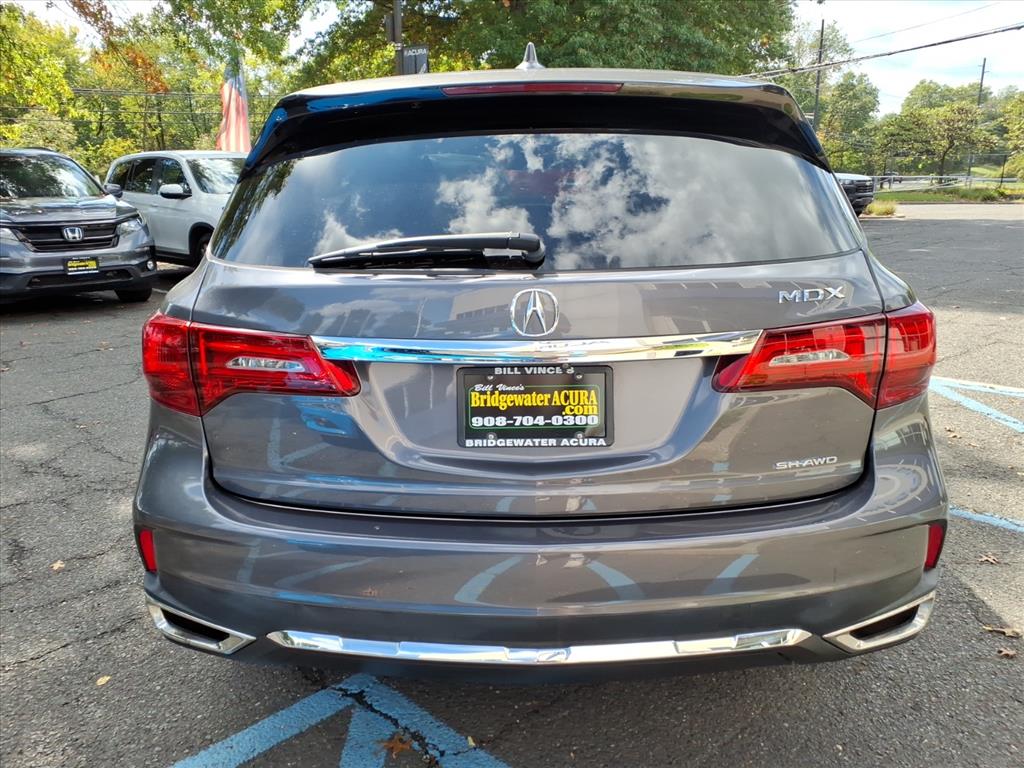 2018 Acura MDX SH-AWD photo 5