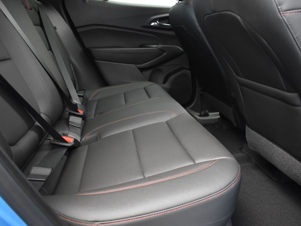 2025 Chevrolet Trax photo 20