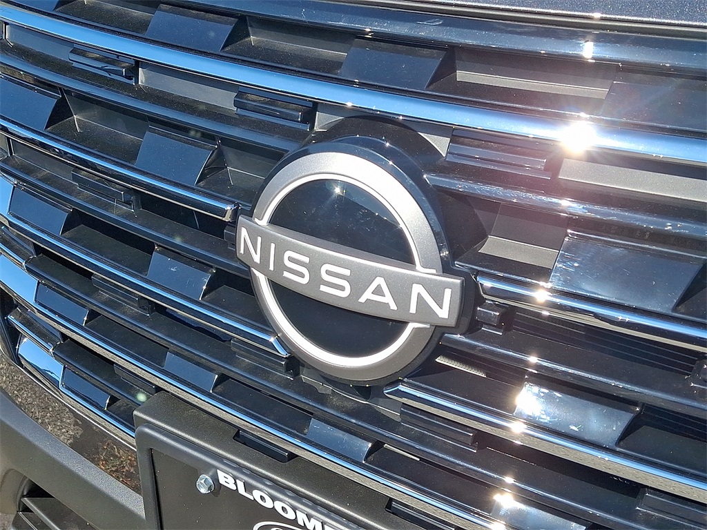 2026 Nissan Rogue S photo 5
