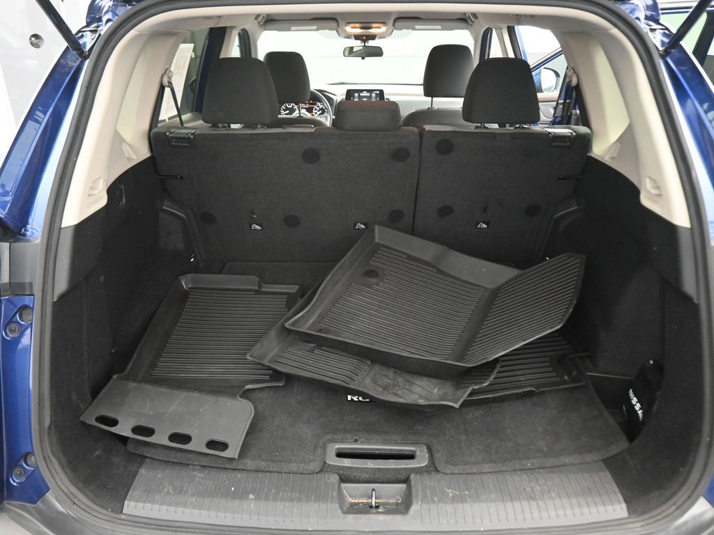 2022 Nissan Rogue SV photo 41