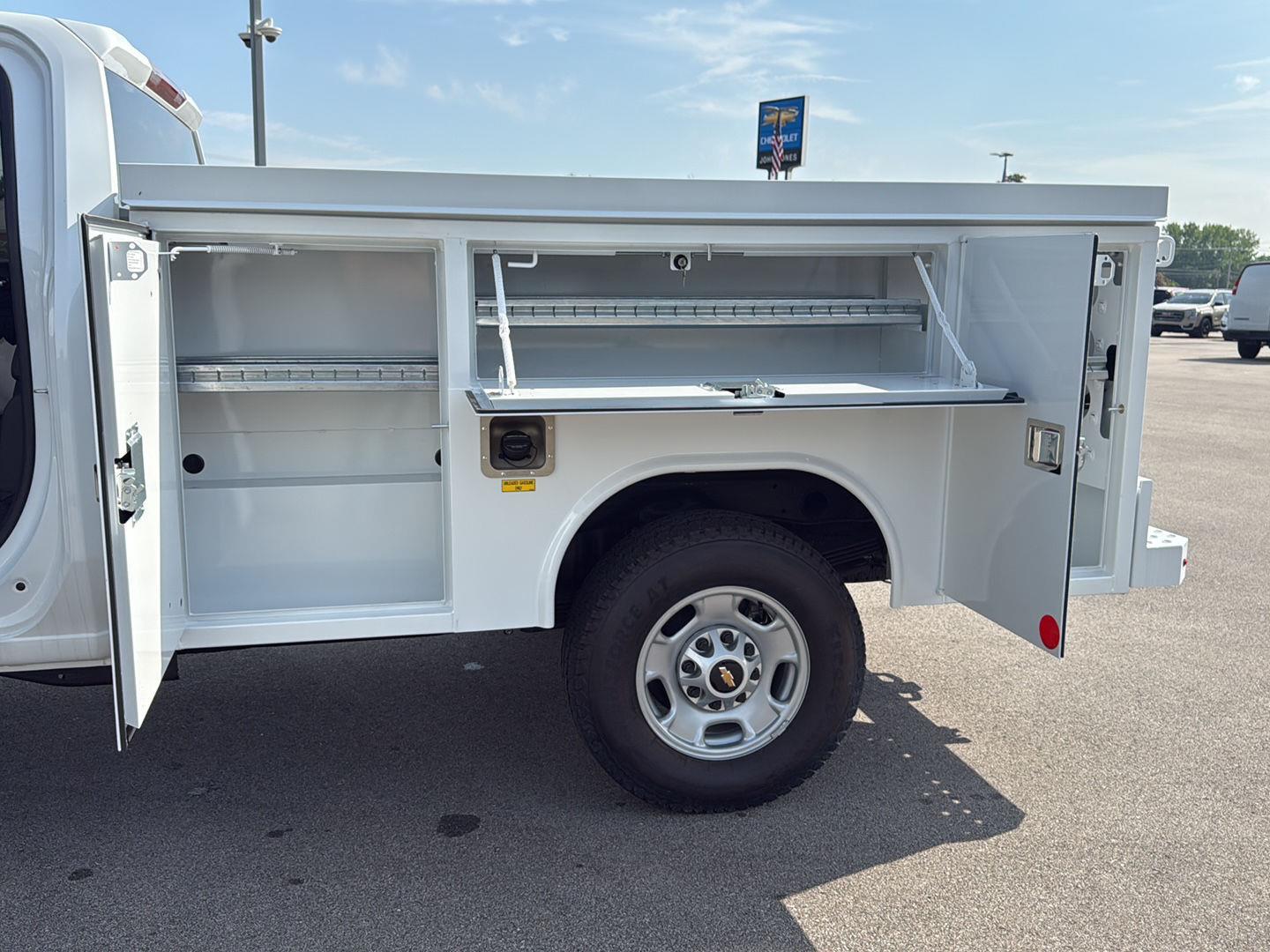 2024 Chevrolet Silverado 2500HD photo 4
