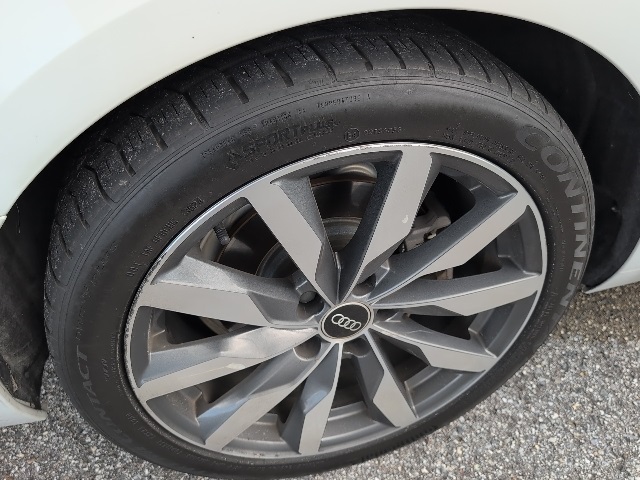2021 Audi A4 40 Premium Plus Quattro photo 8