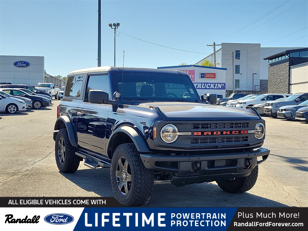 2021 Ford Bronco 2-Door Base's photo