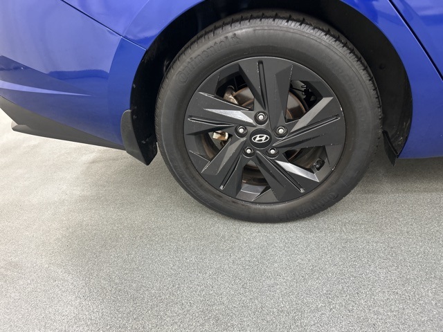 2023 Hyundai Elantra SEL photo 20