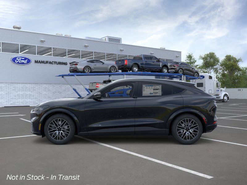 2025 Ford Mustang Mach-E Premium photo 3