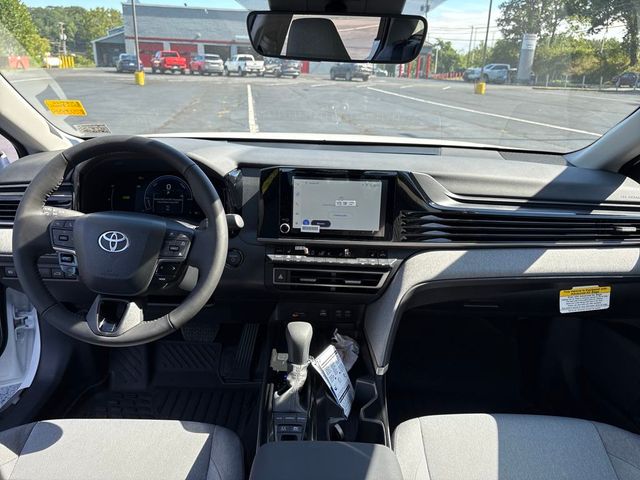 2025 Toyota Camry LE photo 12