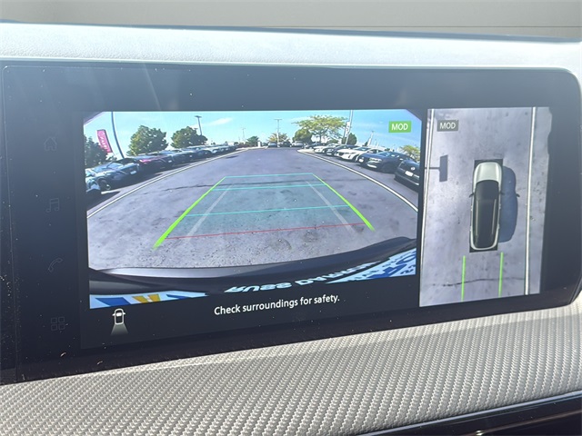 2026 Nissan Kicks SR photo 26