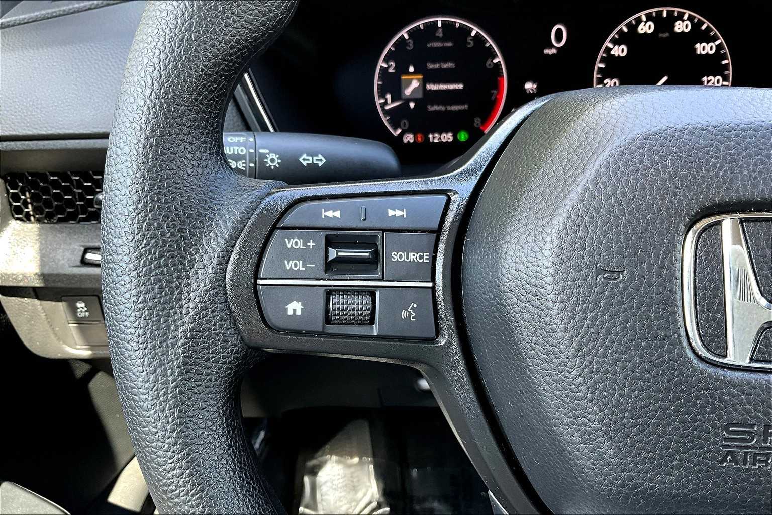 2025 Honda CR-V LX photo 22