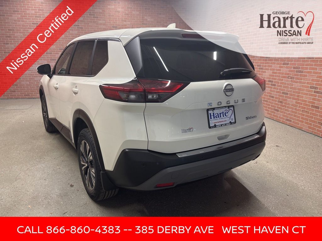 2023 Nissan Rogue SV photo 4